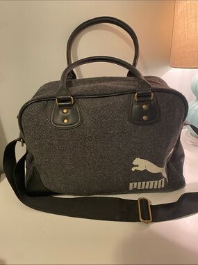 Vintage Puma Duffel Bag / Gym Bag / Weekend / Travelling